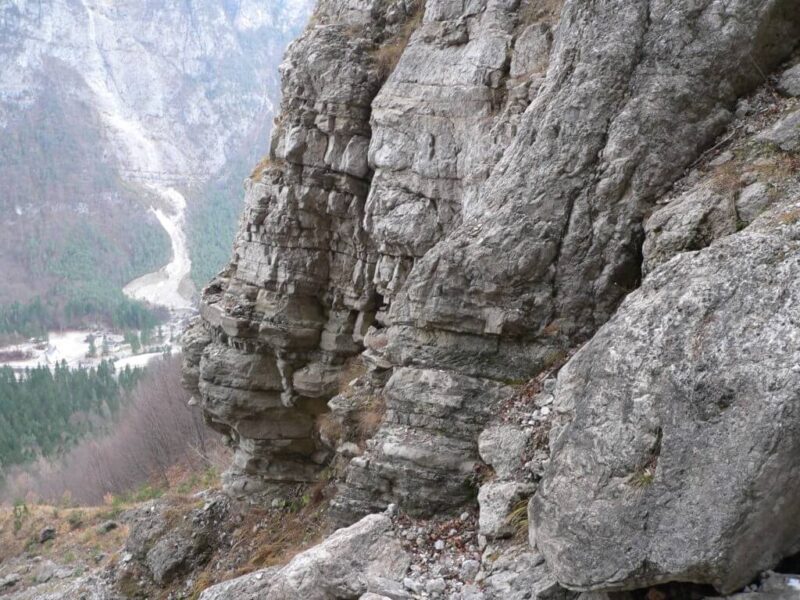 Calcareniti di Listolade (Formazione di Agordo) nella valle di San Lucano - Proff. Alberto Bertini